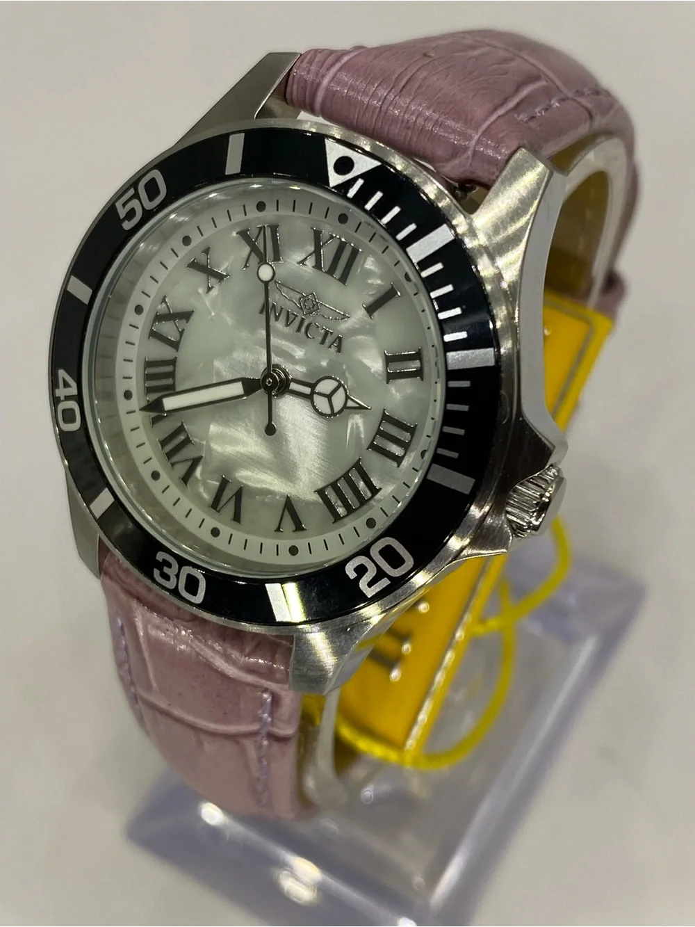 Men’s ^^^ Invicta ***  Watch / Plush  Pink Leather Strap ***